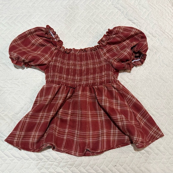 plaid puff sleeve top - Picture 3 of 3